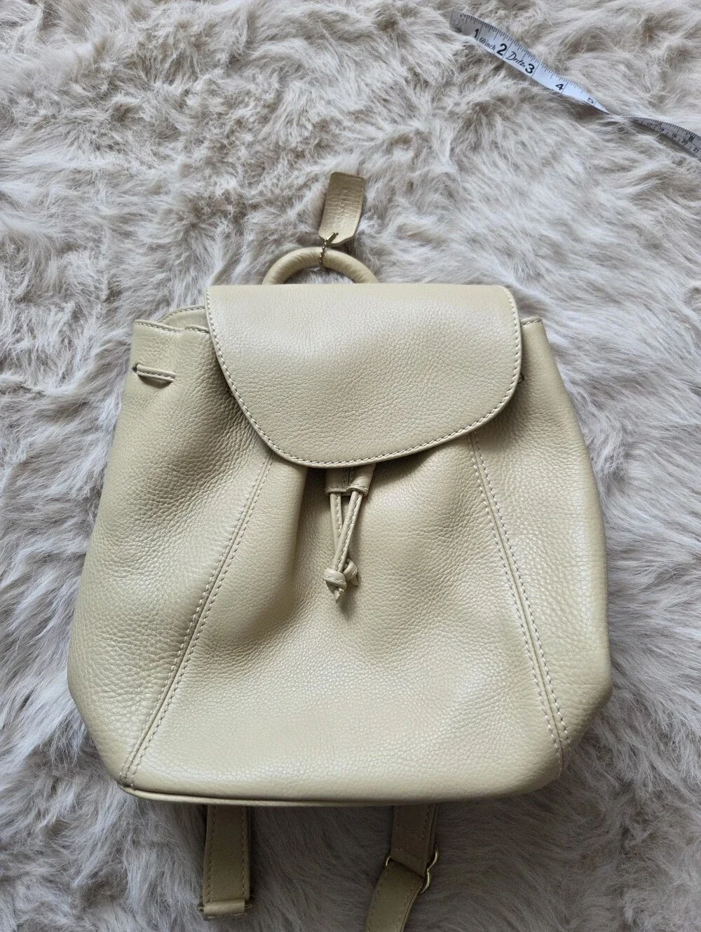 Vintage Coah  Cream Leather Backpack - Women